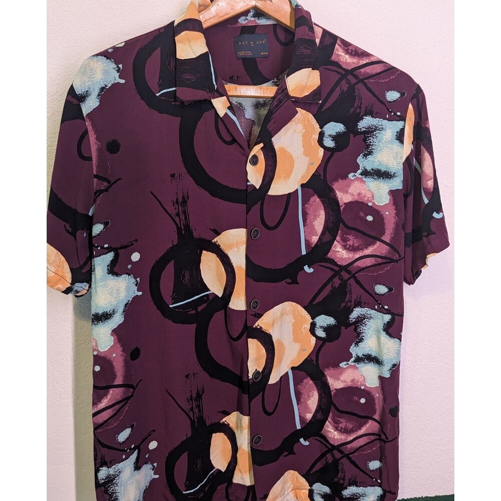 Day & Age Men's  Short Sleeve Button Down Shirt Size M Medium (824m)